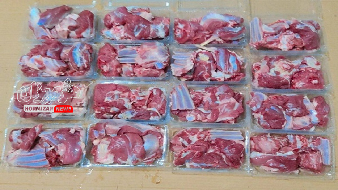 توزیع بستههای گوشت گرم بین ایتام و نیازمندان رودانی