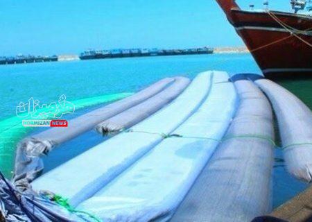 کشف ۴۲ هزار لیتر سوخت قاچاق در آب‌های میناب
