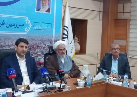 افتتاح ۴۲۵ پروژه ارتباطی با حضور وزیر ارتباطات در هرمزگان