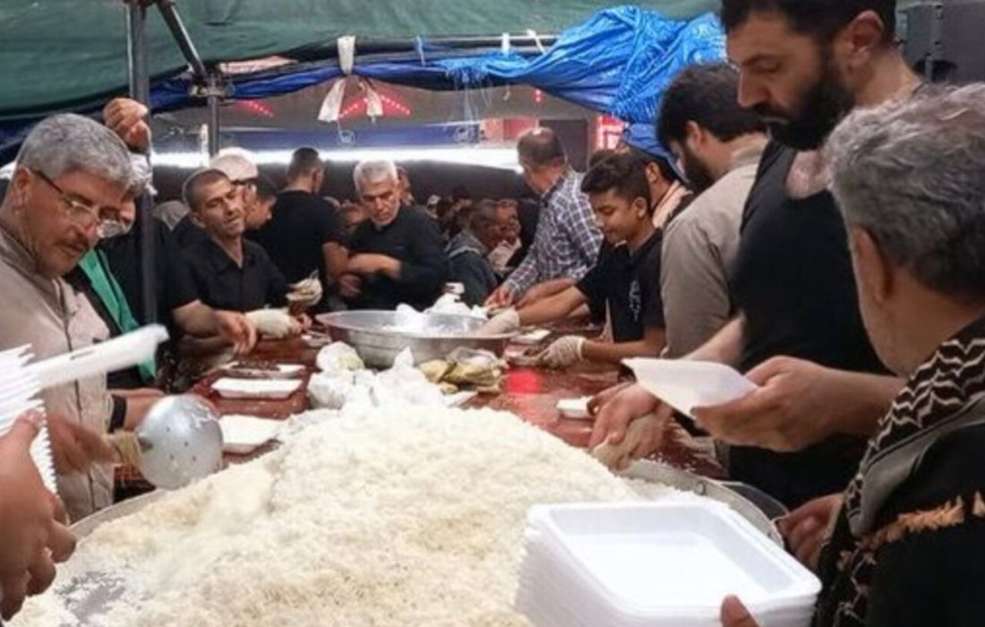 روزانه بیش از ۱۵۰۰ زائر اربعین در بندرخمیر پذیرایی میشوند