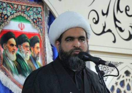 امام جمعه رودان: تهدید دشمن نشانه درماندگی آنها است