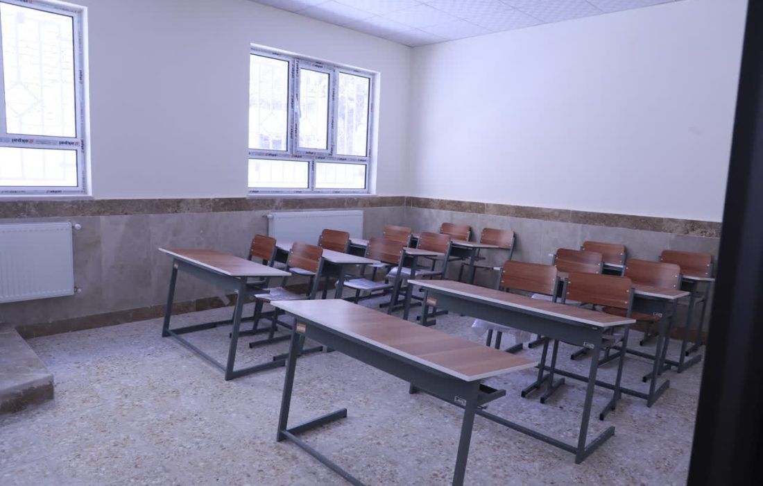 باوقار: هرمزگان برای مهرماه ۱۳۳ پروژه آموزشی آماده می‌کند