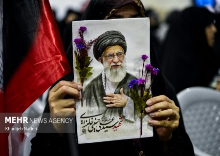 آیین اربعینِ تدفین رهبر شهید انقلاب در بندرخمیر