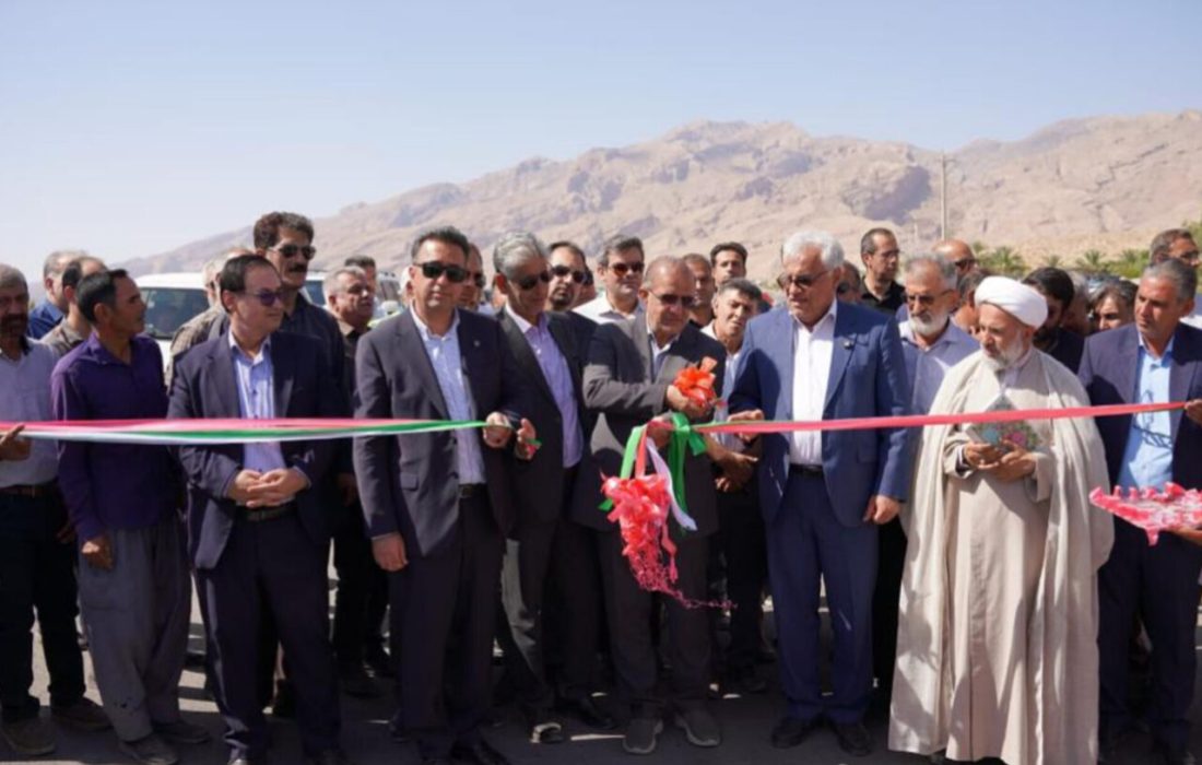 بهره‌برداری از ۱۰ کیلومتر بزرگراه داراب–بندرعباس