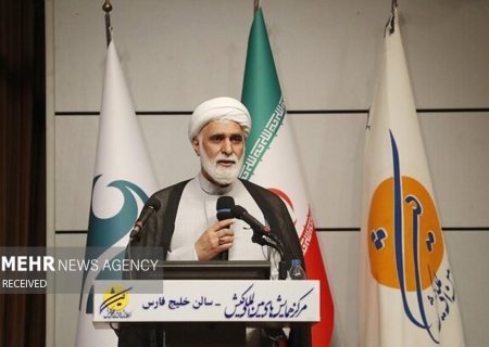 بی‌نیاز: مدارس و مراکز علمی جزیره باید در شأن جایگاه کیش توسعه یابند