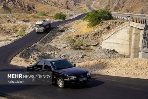 مرمت و بازگشایی پل محور رودان ـ بندرعباس پس از تخریب در حمله دشمن