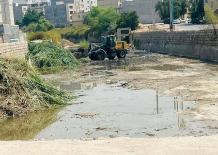 صادقی: لایروبی ۷۰ درصد نقاط بحرانی خورهای بندرعباس انجام شد