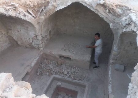 بخشی از حمام باستانی سیبه کوخرد توسط افراد ناشناس تخریب شده است