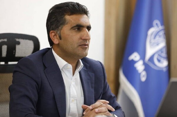 کنترل ورود آلودگی نفتی به ساحل روستای کندال سیریک