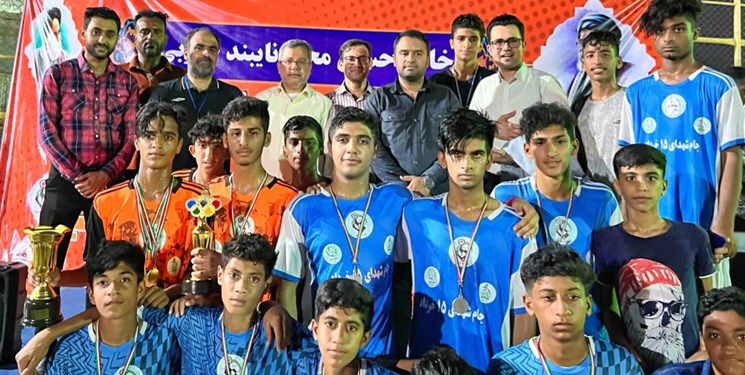 فوتبال خیابانی جام شهدای ۱۵ خرداد در هرمزگان برگزار شد