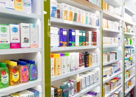 تعیین سهمیه‌بندی دارویی داروخانه‌ها براساس وضعیت حجاب تکذیب شد