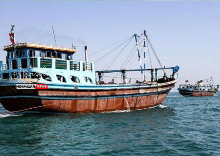توقيف محموله ۷ ميليارد تومانی قاچاق از لنج باری در بندر پل