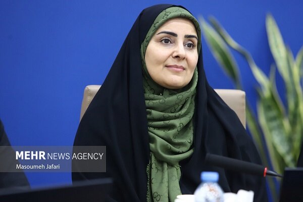 وزیر راه و شهرسازی وارد بندرعباس شد