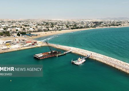 ترانزیت بیش از ۳۹۱ هزار تن کالاهای نفتی و غیرنفتی در بنادر غرب هرمزگان