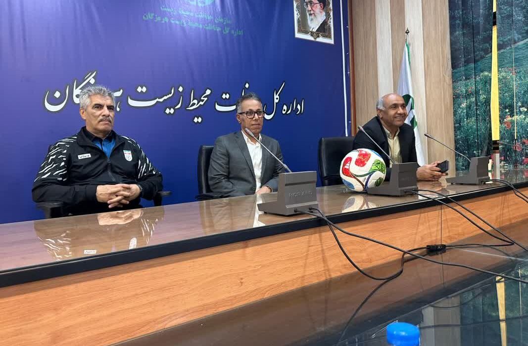 پایان کلاس ارتقاء داوری فوتبال درجه ۲ به یک در هرمزگان