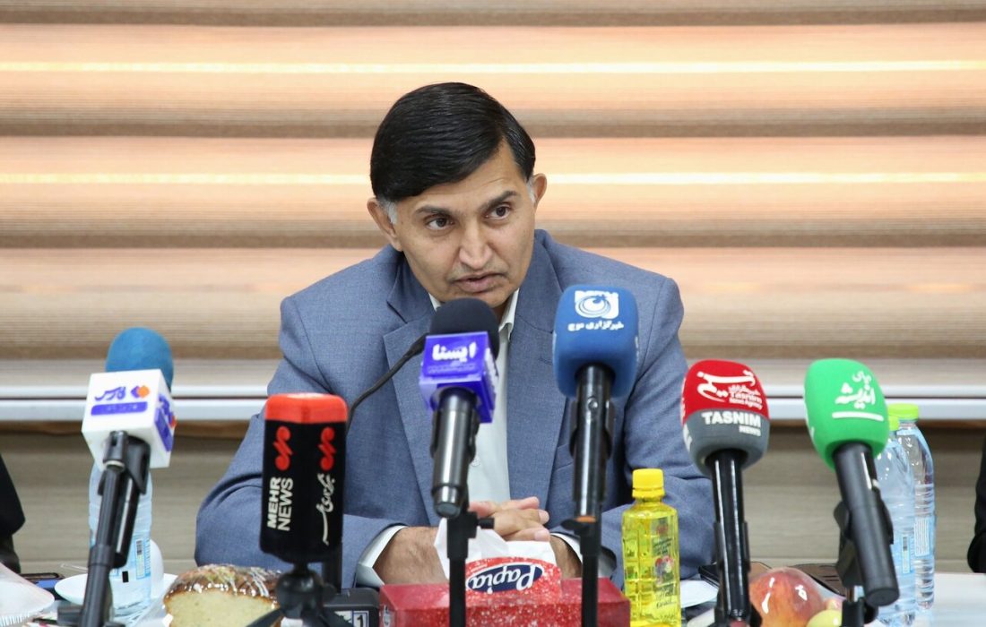 میرزاده:۱۶۸۳ نوزاد سالم در هرمزگان طی دوران جنگ متولد شدند