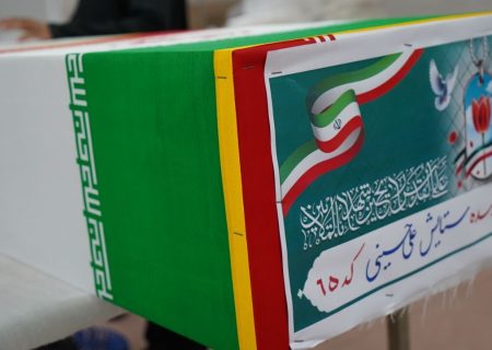 آغاز مراسم تشییع شهدای دانش آموز در میناب
