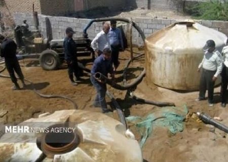بارانداز و محل دپو سوخت در شهرستان بندرلنگه لو رفت