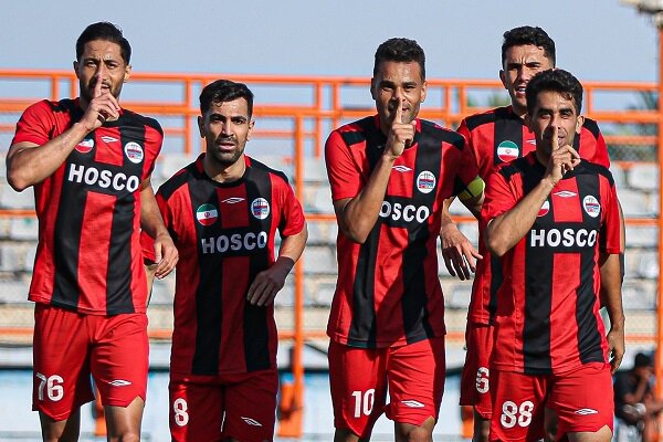 نبرد سرنوشتساز نمایندگان فوتبال هرمزگان در هفته نوزدهم لیگ دسته دو