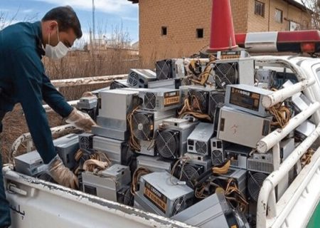 جمع‌آوری ۲۰ دستگاه استخراج رمز ارز غیرمجاز در هرمزگان