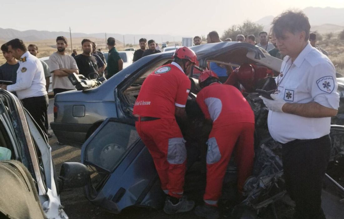 یک مصدوم و چهار فوتی در حادثه محور بستک–لارستان