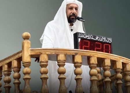 امام جمعه اهل سنت بستک: ازدواج را قربانی تشریفات نکنید