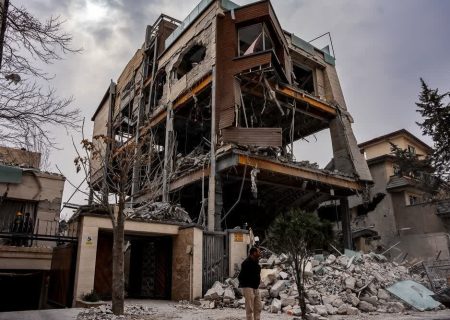 خسارت به ۷۸۴ واحد مسکونی و تجاری هرمزگان در جنگ تحمیلی سوم
