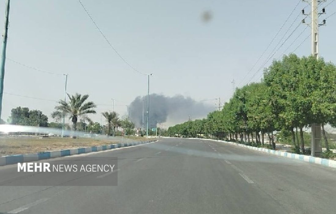 دود مشاهده‌شده در شرق بندرعباس ناشی از حریق در یک انبار ضایعات است