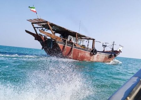 پیدا شدن ۱۰ صیاد مفقود شده بندرلنگه‌ای؛ ۳ صیاد همچنان مفقود هستند