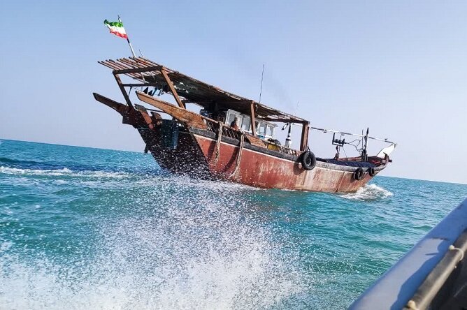 پیدا شدن ۱۰ صیاد مفقود شده بندرلنگهای؛ ۳ صیاد همچنان مفقود هستند