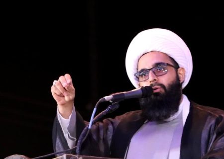 هشدار امام جمعه سیریک به جایگاه‌داران؛ حق مردم در توزیع سوخت رعایت شود