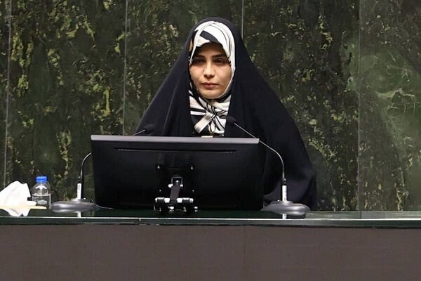 جراره: مالیات شرکت‌های هرمزگان نباید در تهران پرداخت شود