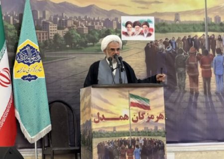 کشورهای منطقه با طناب پوسیده آمریکا و صهیونیست‌ها وارد چاه نشوند