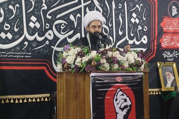 امام جمعه سیریک: اختلاف افکنان در جامعه به زبان شیطان حرف می‌زنند