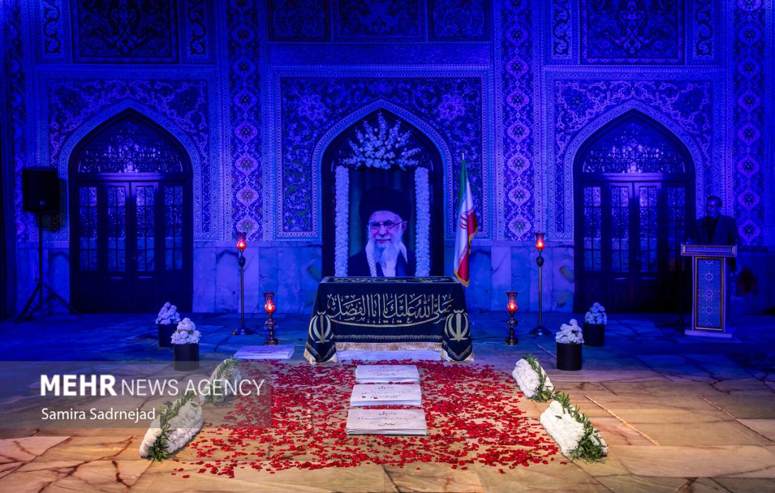 برگزاری مراسم چهلم امام شهید در بندرعباس