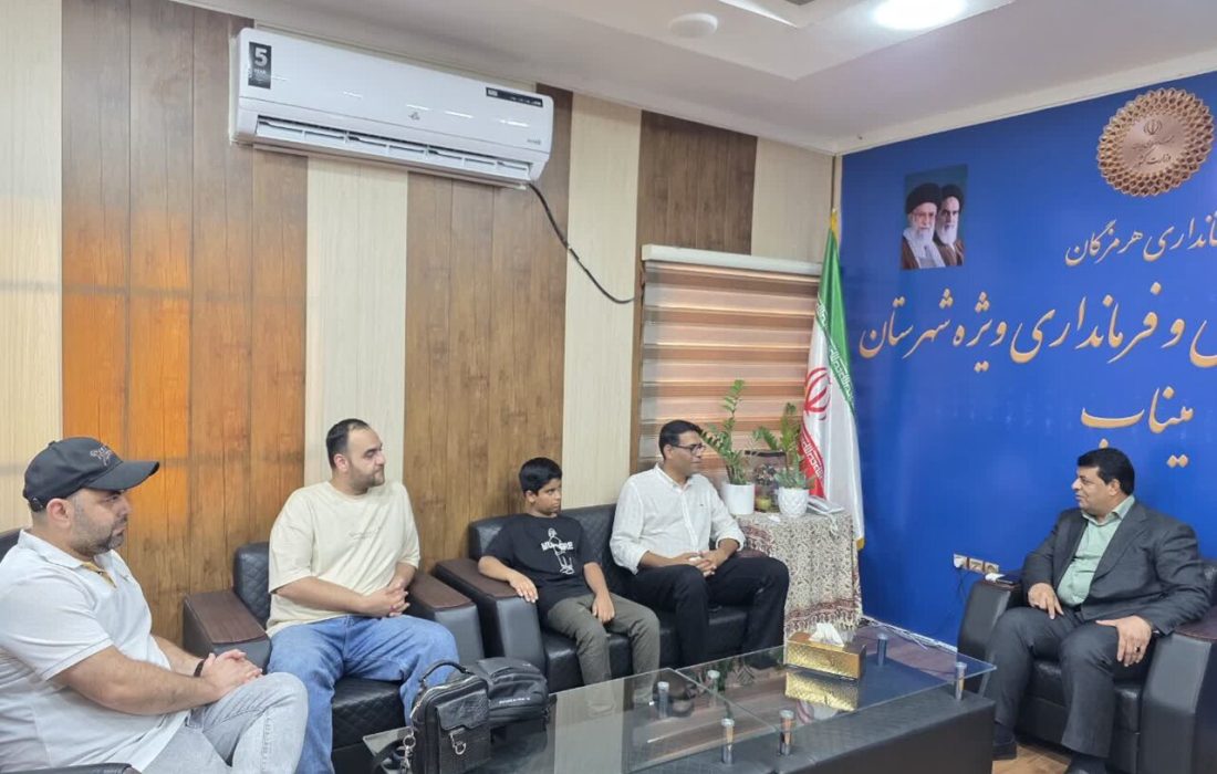 بزرگترین مرکز علمی و الکترونیک جنوب ایران در میناب کلنگ زنی می شود