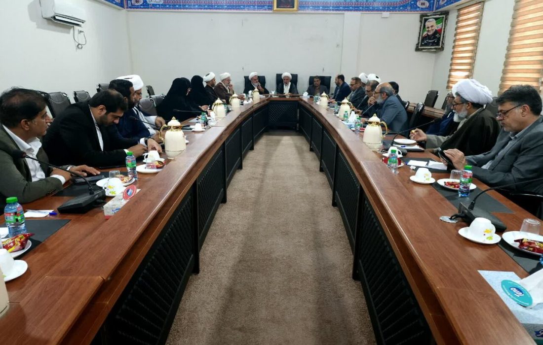 ارتباط نخبگان جهان اسلام باید به یک شبکه منسجم علمی و فکری تبدیل شود