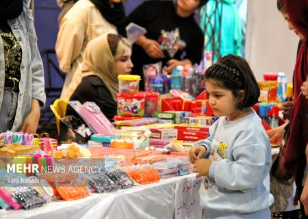 تخفیف ۳۵ درصدی کالاهای مدرسه در نمایشگاه پاییزه بندرعباس