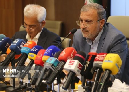 مرادی: هرمزگان باید به قطب دانش، فناوری و هوش مصنوعی کشور تبدیل شود