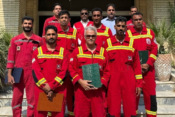 شهردار جاسک: آتش‌نشانان فرشتگان نجات دهنده جان انسان‌ها هستند