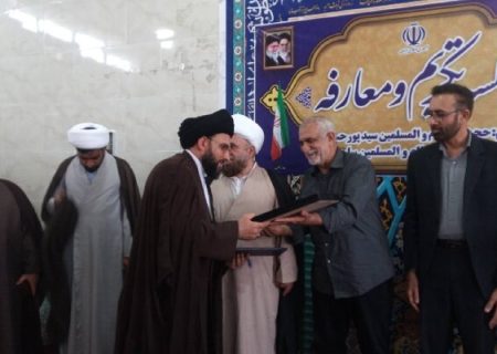 مدیر جدید حوزه علمیه سندرک معرفی شد