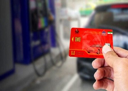 توقیف یک خودروی متخلف با ۱۷۶ کارت سوخت در شهرستان سیریک