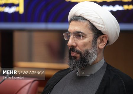 رستمی:ملت ایران با ایستادگی خود زمینه‌ساز تحقق وعده‌های الهی خواهد بود