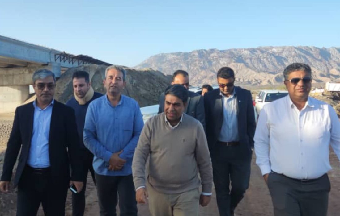 پیشرفت ۳۰ دهانه از ۳۵ دهانه پل گچین بندرعباس