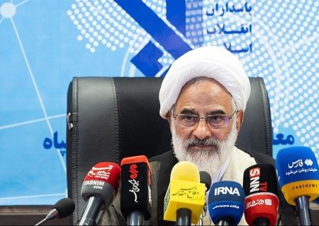 حاجی صادقی: رزمندگان در هرمزگان دغدغه‌ای جز مبارزه با دشمن ندارند