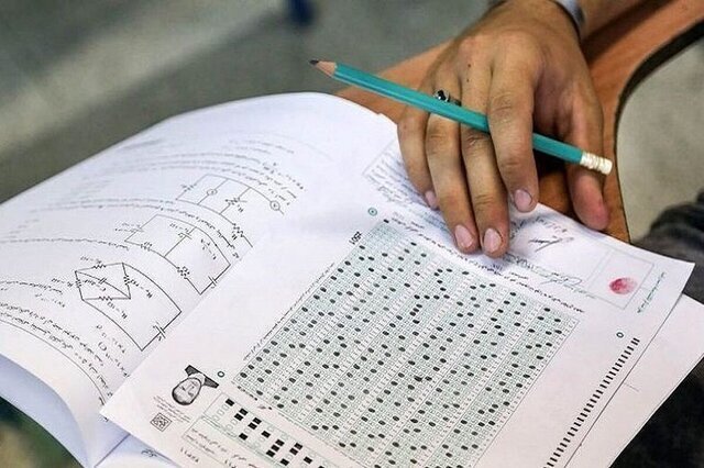 دانشآموز جاسکی رتبه ۷۸ کنکور تجربی را کسب کرد