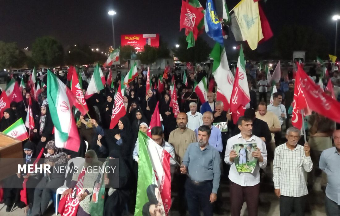 اجتماع مردم بندرعباس در حمایت از نظام اسلامی
