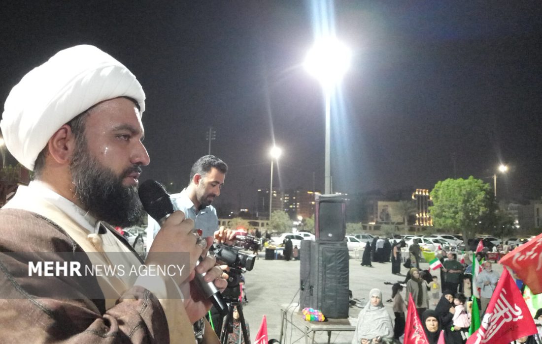 کاظمی: مردم بندرعباس تا تحقق اهداف خود به حضور در میدان ادامه میدهند