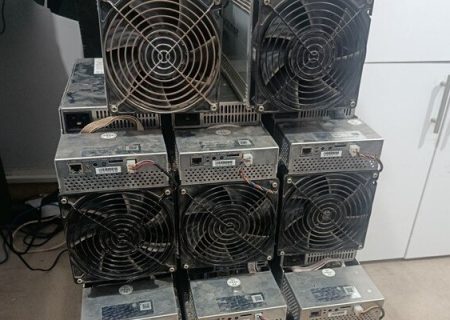 کشف ۱۱ دستگاه ماینر غیرمجاز به ارزش ۲۲ میلیارد ریال در بندرعباس