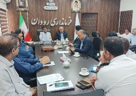 شرفی: ساماندهی تاکسیهای برون شهری رودان با نظارت پلیس انجام میشود